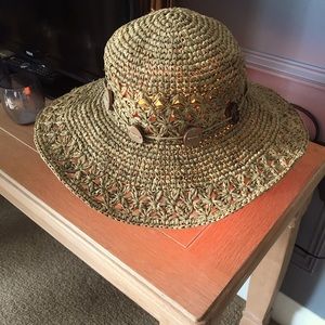 Super awesome pretty floppy hat size medium women’s head, tan tweed looking